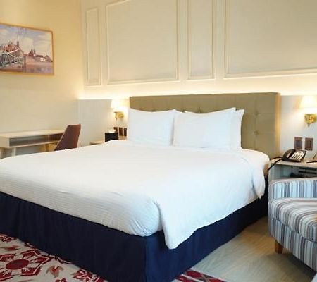 The Monarch Hotel Calasiao Extérieur photo